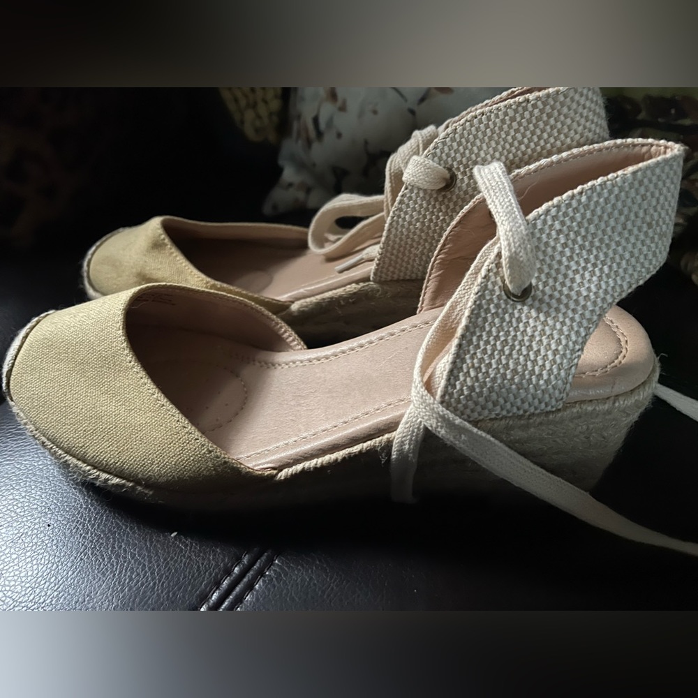 Espadrilles size 8